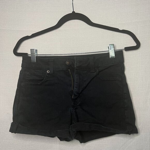 American Eagle Outfitters Pants - American Eagle size 4 black stretchy midi shorts - 0206